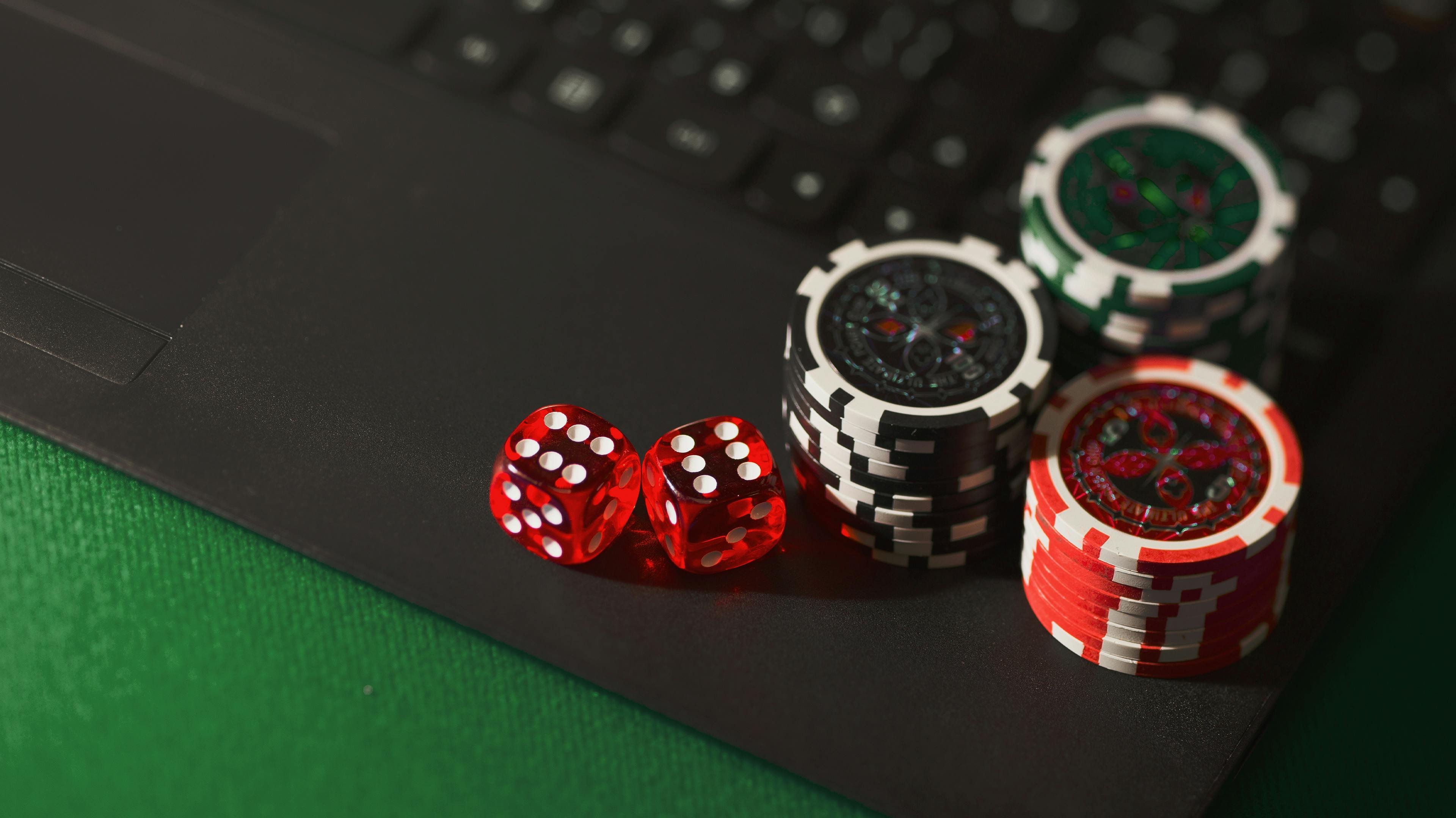 slotbom77 login multi-currency conversion screen showing live rates for Liga 1 and MotoGP markets